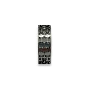 Honeycomb 8 mm inlay channel titanium ring core - ringsupplies.com
