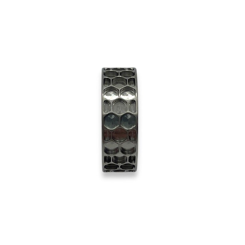Honeycomb 8 mm inlay channel titanium ring core - ringsupplies.com