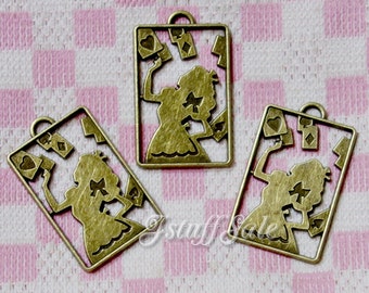 Alice & Flying cards - 3 pieces - Alice in Wonderland themed charms