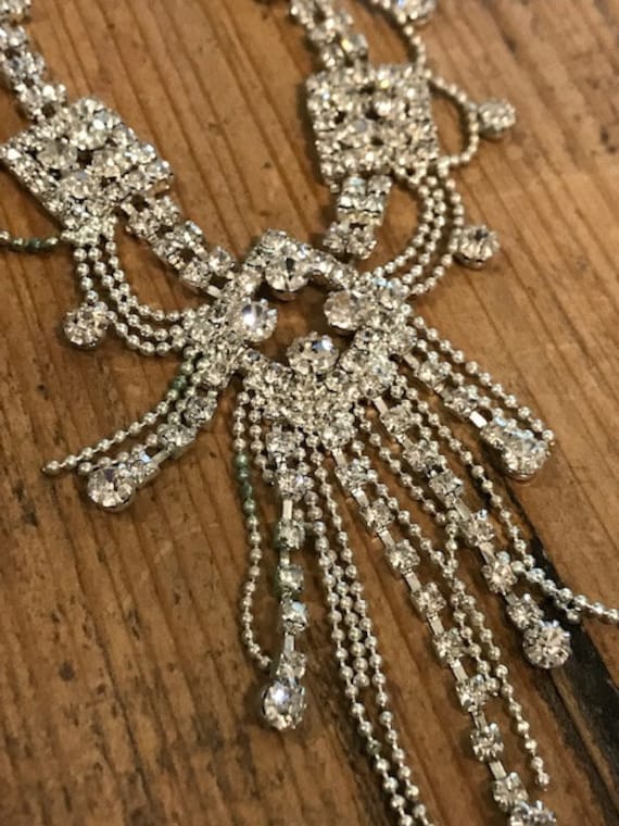 Incredible! Gorgeous vintage rhinestone necklace!