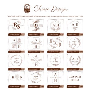 Pu&ograve; includere: Una griglia di sedici loghi per matrimoni in inchiostro marrone su sfondo bianco, etichettati da D33 a D48. Ogni design presenta iniziali, nomi e illustrazioni botaniche. Il testo recita Choose Design e PLEASE WRITE THE DESIGN NUMBER.