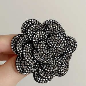 Fashion High Quality Rhinestone Brooches Pins For Women elegant Wedding Bridesmaid Brooch, Anniversary Dating  Christmas gift