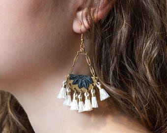 Tassel earrings - KARACHI - bohemian tassel and lace earrings Hippie gypsy earrings 70s boho bohème statement earrings vintage chandelier