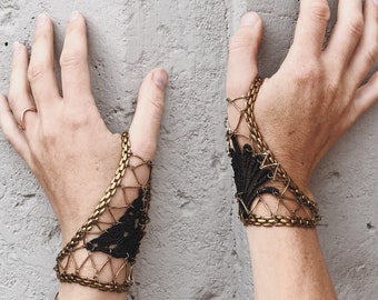 Lace bracelet -REFRACTION- Thumb chain handlet slave bracelet Black lace vintage brass chain glove jewelry hand chain gypsy boho burning man