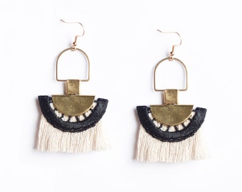 Fringe earrings - MEMPHIS - Statement earrings tiki geometric African inspired post-modern tribal earrings black vintage lace and brass