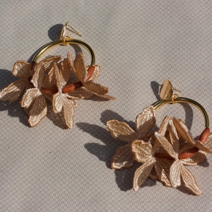 Lace hoop earrings -KUI EARRINGS- Light weight Dainty statement earrings large dangling floral flower botanical gardenia chunky bridal