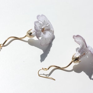 Floral lace earrings -MORNING GLORY EARRINGS- Dainty statement earring Long dangle flower botanical moonflower chunky bridal vintage textile