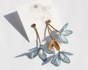 Floral asymmetrical lace earrings -TIARÉ EARRINGS- Dainty and long dangle statement earrings. Botanical flower mismatched gardenia wedding.