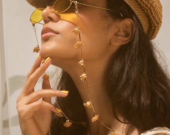 Glasses & mask chain - SILENE - lace floral boho sunglass strap. Eyeglass retainer, mask holder, Summer accessory flower power 70s.