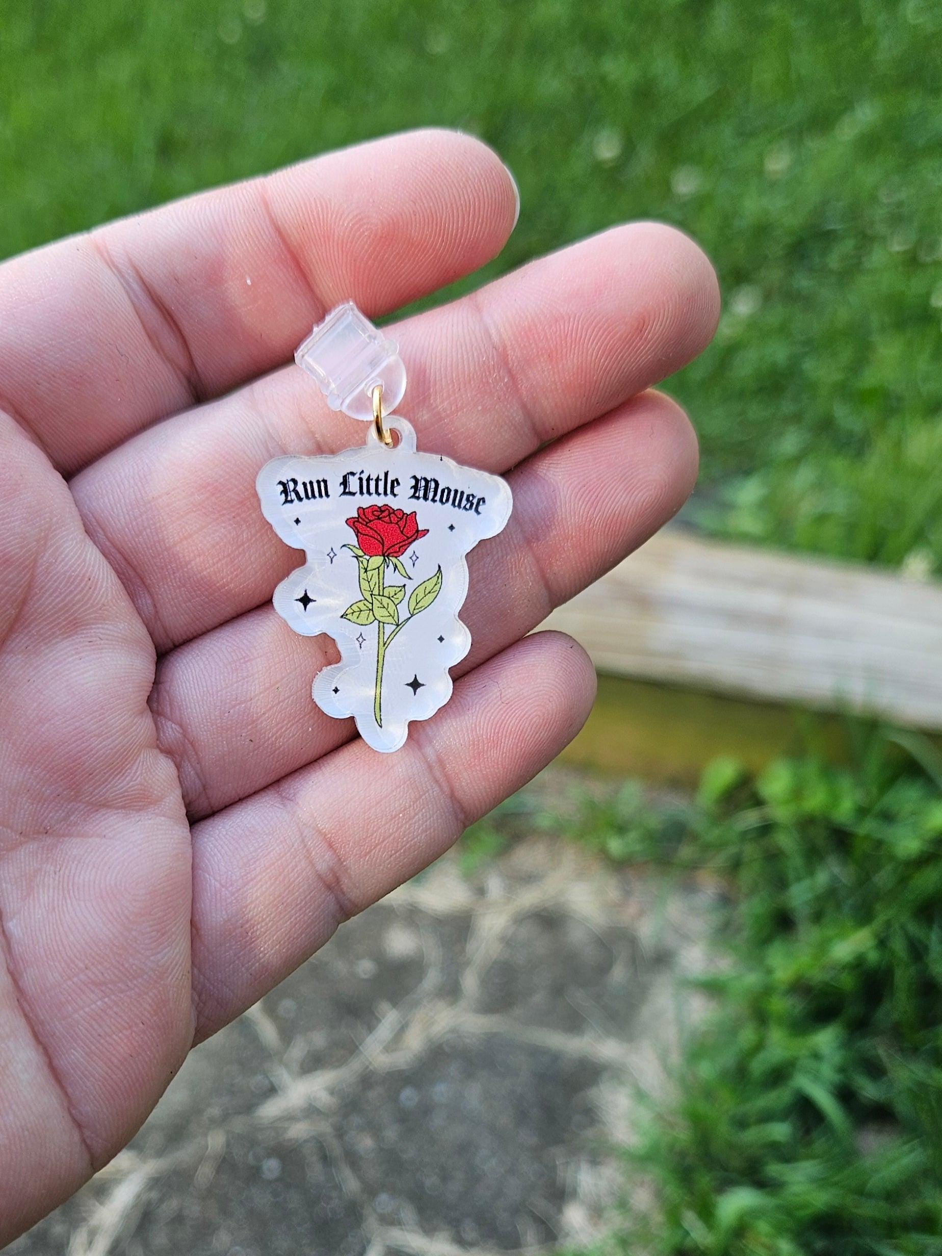 RUN LITTLE MOUSE kindle charm - one-sided