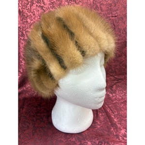 Elegant Tan Fur Hat by Norman Durand Norman Durand Vintage Hat - Etsy Canada main image 3