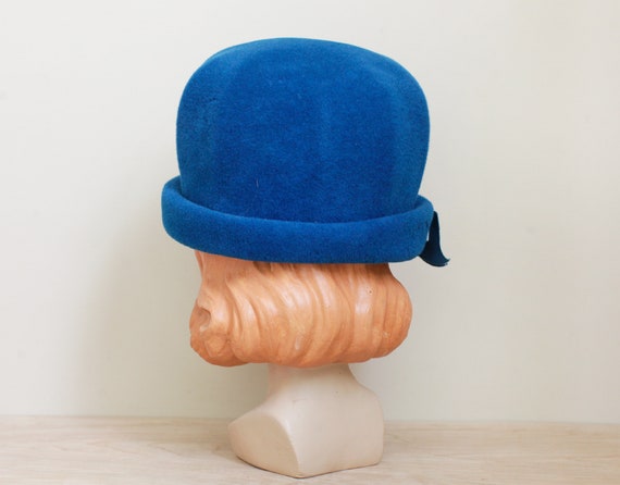 Merrimac Cloche Hat in a Stunning Aqua Blue/1920s… - image 5