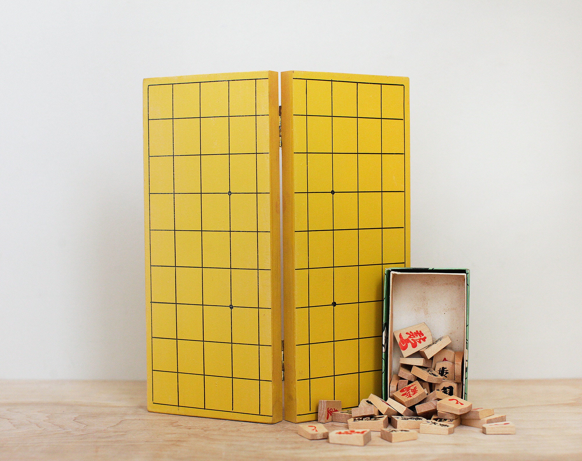  Yellow Mountain Imports Shogi Japanese Chess Game Set - Wooden  Board with Drawers and Traditional Koma Playing Pieces : Toys & Games
