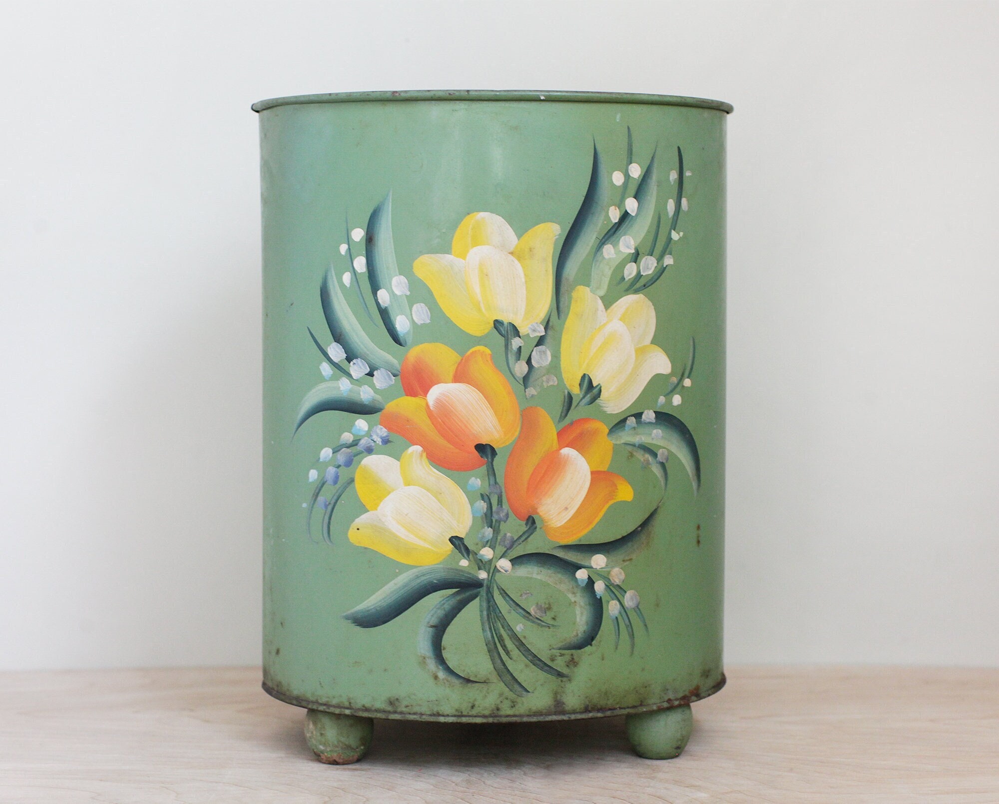 Plymouth Toleware Metal Trash Can/ Adorable Hand Painted