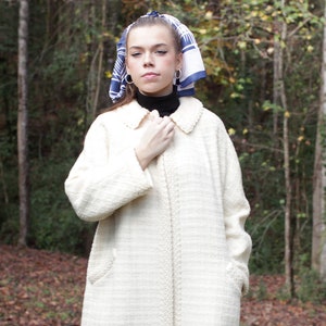Off White Textured Wool Coat by Youthcraft Size Medium/ Full Length Coat w Brocade Accents/ Beautiful Details Creamed Colored Coat
