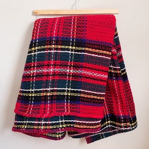 Celairic Red Tartan Plaid Wool Knit Blanket/ Beautiful Classic 100% Virgin Wool Blanket Made in England/ 1950s Era Cellular Blanket