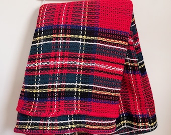 Celairic Red Tartan Plaid Wool Knit Blanket/ Beautiful Classic 100% Virgin Wool Blanket Made in England/ 1950s Era Cellular Blanket
