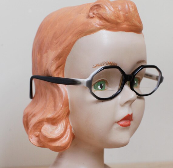 Unique Tortoise Octagon Frames/ 60s Era Black & W… - image 2