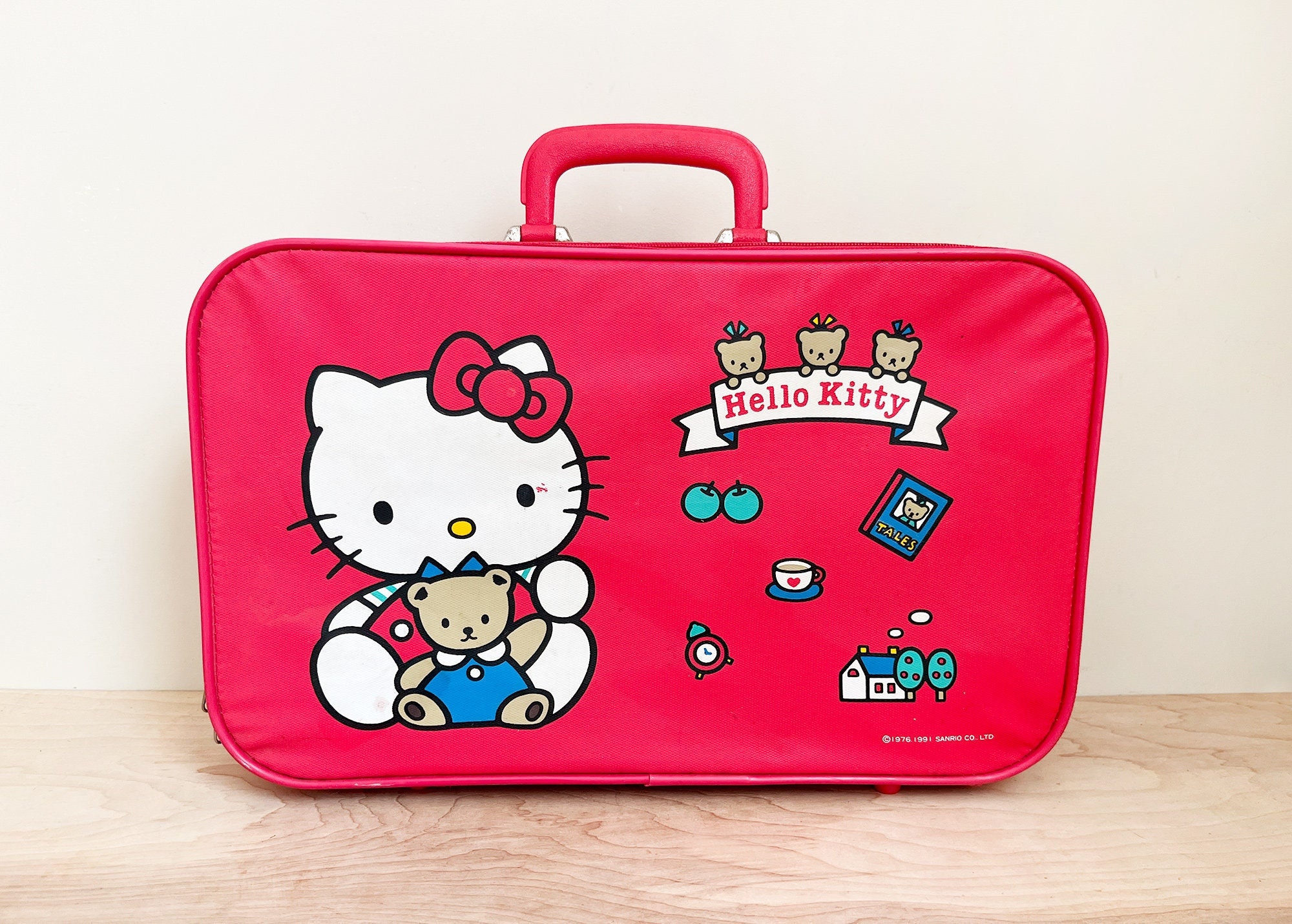 Hello Kitty Pink Suitcase Super 90s Nylon y Vinyl - España