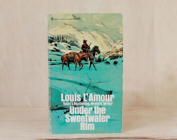 Louis L'amour/set of 5 Paperback Westerns/vintage 