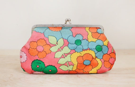 Flower Power Change Purse or Phone Case/ Small Cl… - image 1