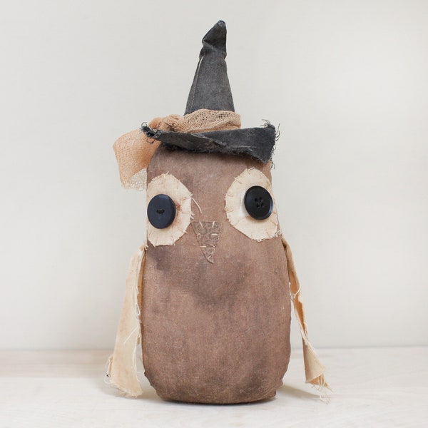 Primitive Owl Witch Plushie/ Super Cute Folk Art Style Hand Made Owl Figure w Witches Hat/ Fun Vintage Halloween Decor
