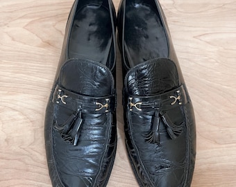 Vintage Florsheim Black Leather Tassel Loafers w Brass Hardware / Nice 90s Era Men's Size 10.5 B/  / Beautifully Broken In Crackled Leather