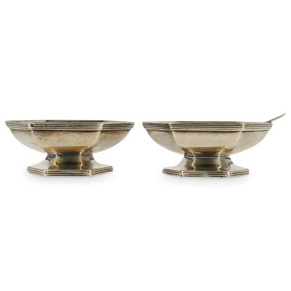Pair Of Tiffany & Co Sterling Silver Salt Cellars W/Silver Spoon Elegant Antique View 2