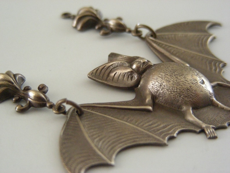 Vintage Pendant Bat Pendant Vintage Brass jewelry Large for Necklace Brass Stamping handmade jewlry image 2