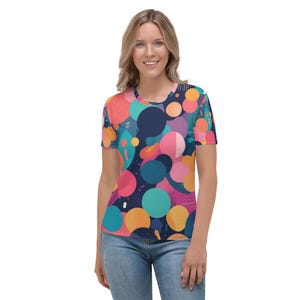Polka Dot Women&#39;s T-Shirt: Multicolor Dotted Everyday Tee