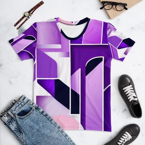 Purple Graphic Women&#39;s T-shirt - Stylish Design Tee - Colorful Modern Abstract Shirt
