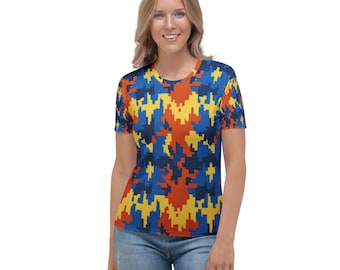 Bold Houndstooth T-Shirt: Women's Multicolor Graphic Tee