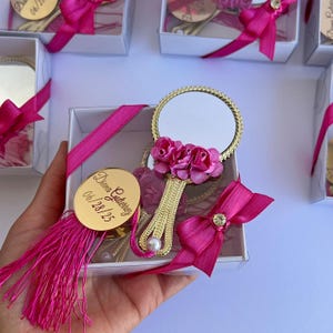 Personalized Quinceañera favors, Mirror wedding favors, luxury wedding favors for guests, Mis Quince, Sweet 16, Sweet 15
