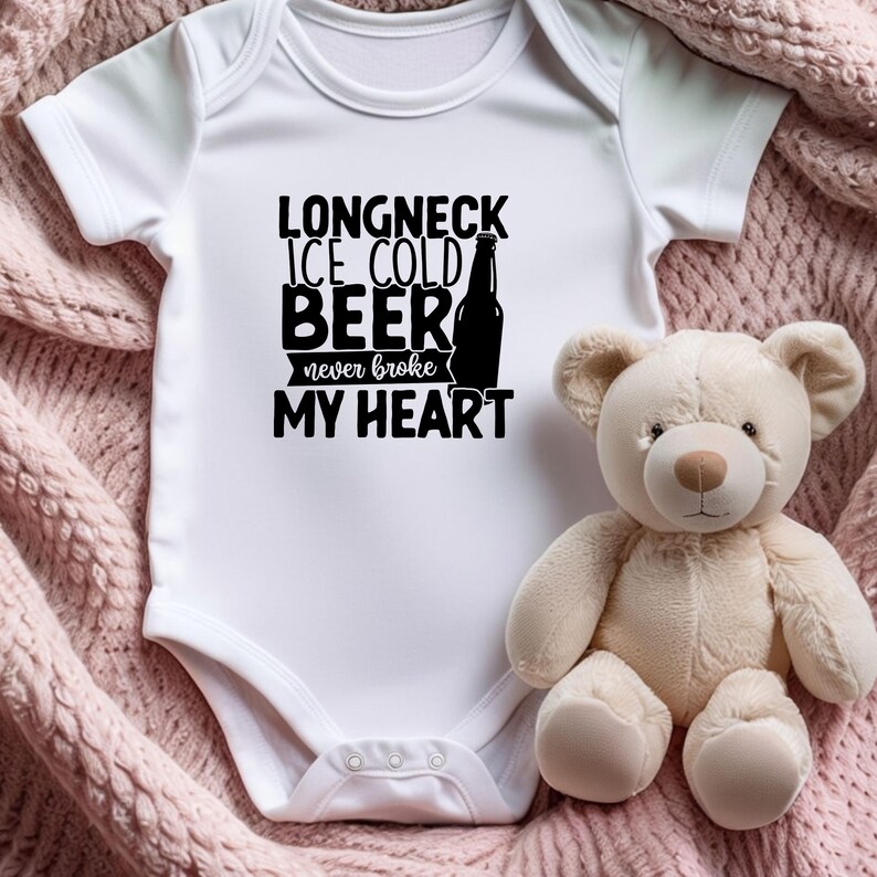 30 Beer Quotes SVG Bundle / Funny Beer Sayings SVG / Cut File