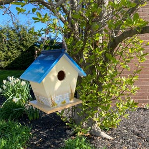 Birdhouse hand painted beach theme. Great Mother’s Day gift, spring decor, New Home gift.