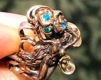Sexy nouveau nude lady Venus on waves sea goddess flowers siren song fairy silver shibuichi ring blue zircon Carrera Masriera style Mucha