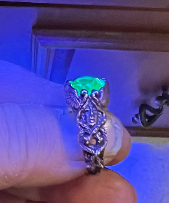 Art Nouveau , mythical Shibuichi winged Medusa uranium glass ring glows under UV black light  with intertwined snakes goth steampunk