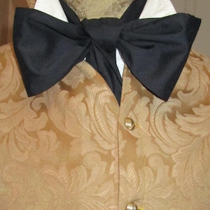 Corbata/Pajarita negra de algodón estilo Regencia eduardiana para camisa o chaqueta Darcy, 80" x 4"