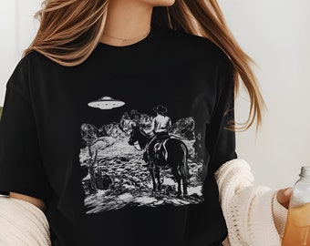 Retro Western Shirt, Vintage 90's Cowgirl Tee, Rodeo Top, Country Girl Apparel, Unidentified Flying Object Clothing, Alien in America Outfit