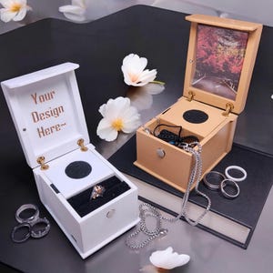 Customizable MP3 Music Box: Engraved Keepsake Jewelry Box