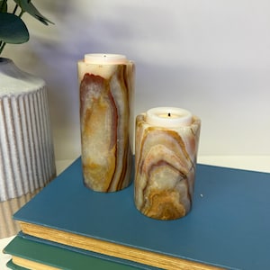 Vintage Onyx Marble Tealight Candle Holders – Set of 2 Polished Stone Votives in Cream and Brown, Natural Earthy Decor