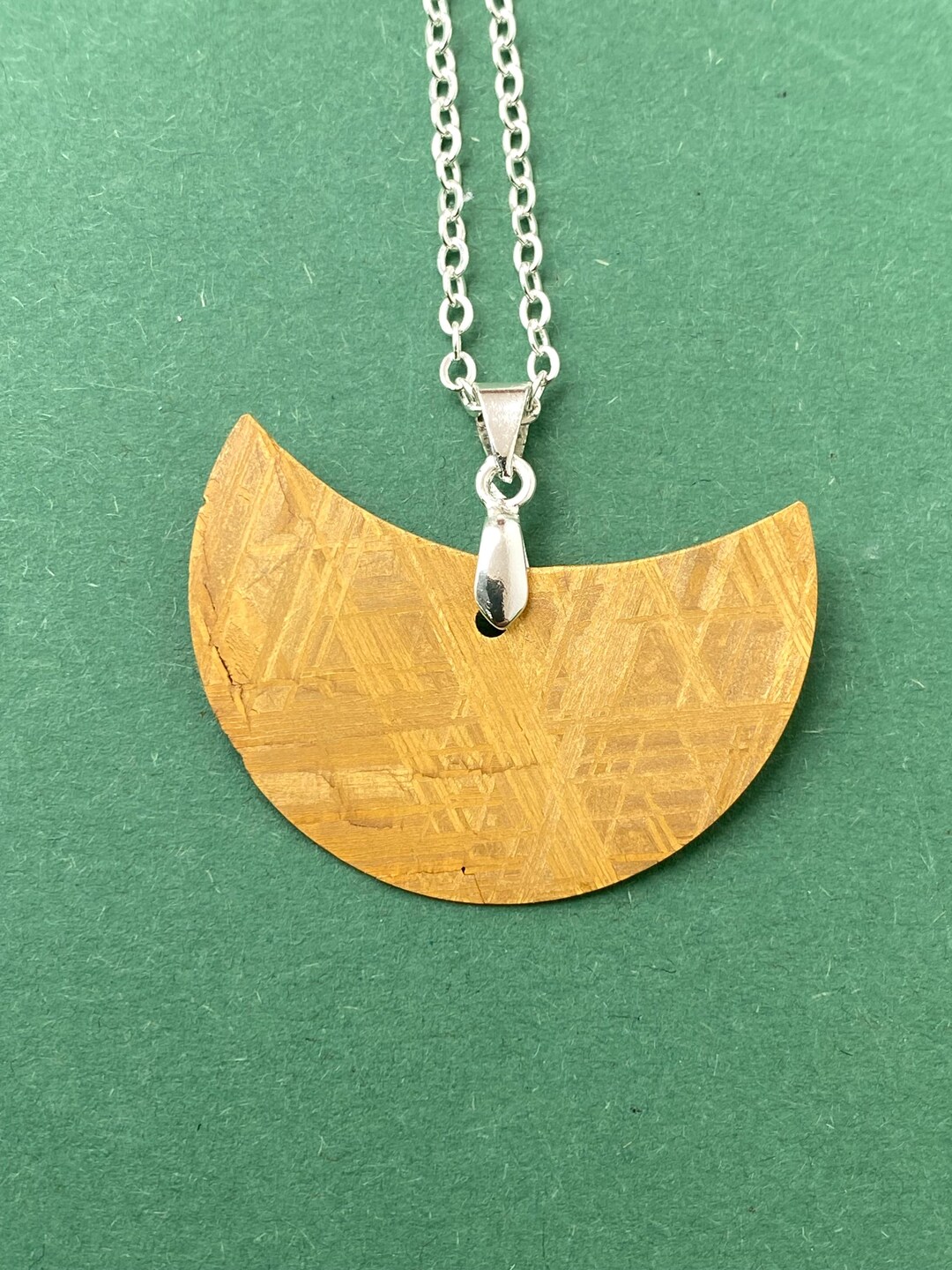 ムオニオナルスタ隕石 メッキ処理済み 天珠 ペンダント 隕石 重さ約