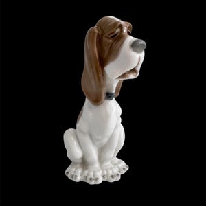 Vintage NAO Lladro Porcelain Hound Dog Figurine: Spain - Etsy Canada