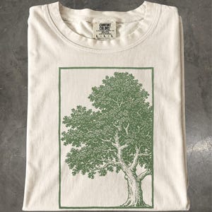 Oak Tree T-Shirt: Vintage Linocut Botanical Nature Graphic Tee, Unisex Forest Shirt