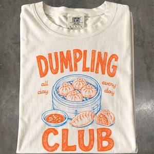 Dumpling Club T-Shirt, Retro Dim Sum Graphic Tee, Dumpling Lover Shirt