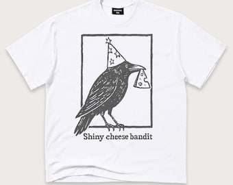 Funny Crow T-Shirt: Raven Bird Lover Witchy Graphic tee