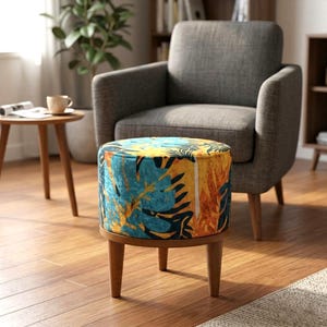 Tropical footstool, Leaf print pouf, Ottoman round bench, Rustic french table, Round entryway seat, Diningroom chair, Dressing room pouf