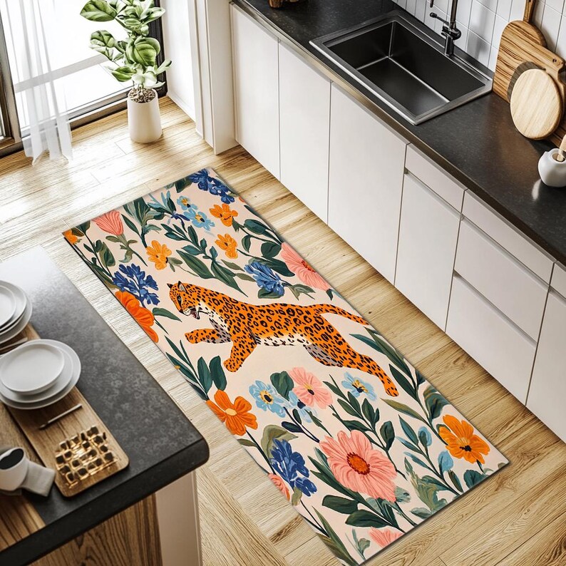 Leopard print rug, Jungle rug, Illustrated rug, Wild flower rug, Anti slip rug, Living room rug, Washable rug, Everyday use rug, RB-807