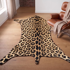 Leopardmönstrad matta | Mjuk chenillematta med accent | Djärv modern djurmotivinredning