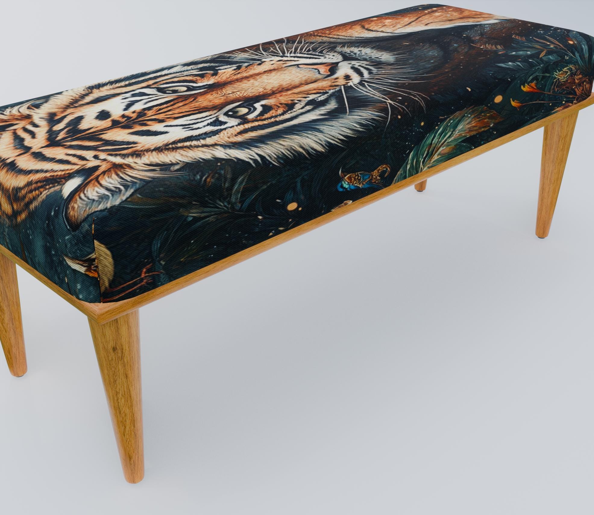 長椅子　タイガー皮敷き Tiger Print Bench, Gothic Long Seat, Swanky Seating, Ottoman Piano